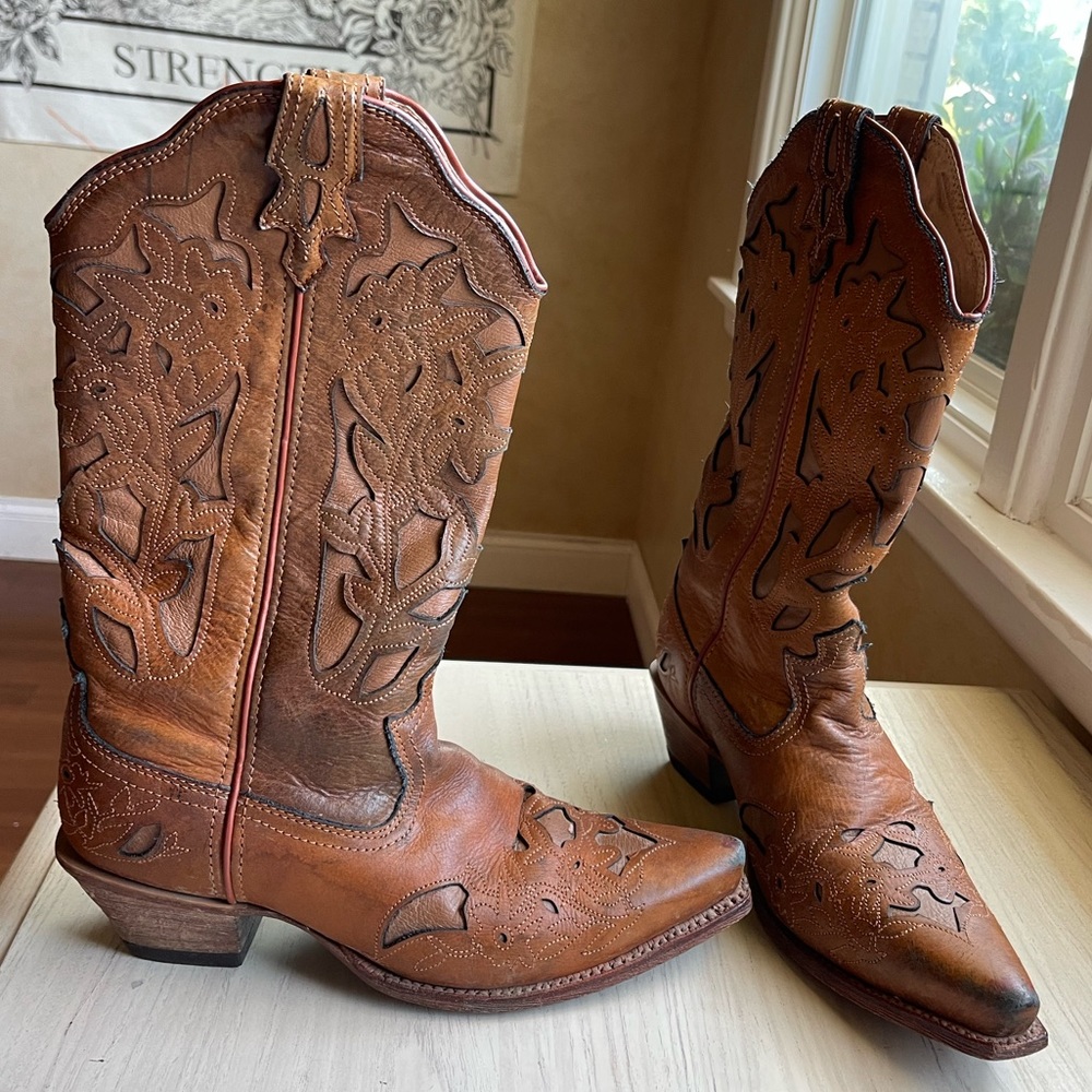 TWISTED X Heeled Pointed Toe Mid Calf Western Boot